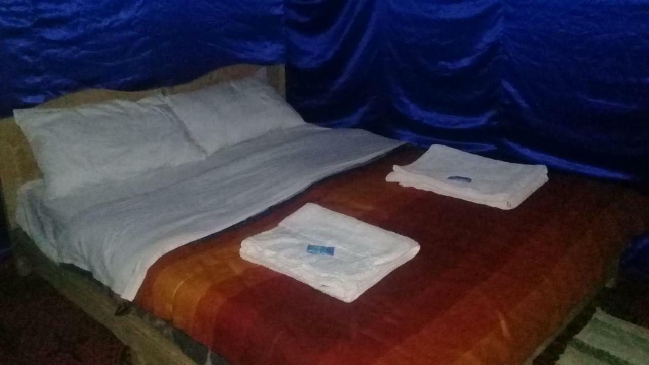 Bivouac Erg Znaigui Hotel Мерцуга Екстериор снимка